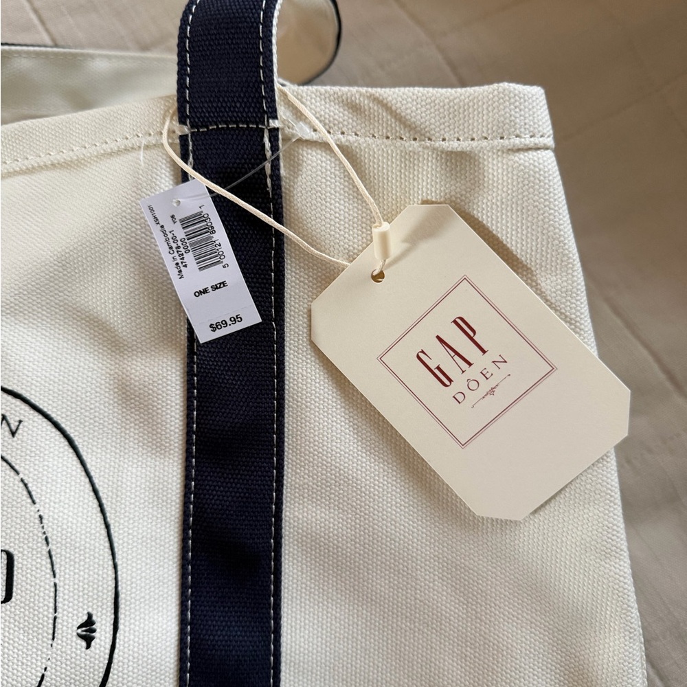 GAP x Doen Canvas Logo Tote Bag - Picture 4 of 4